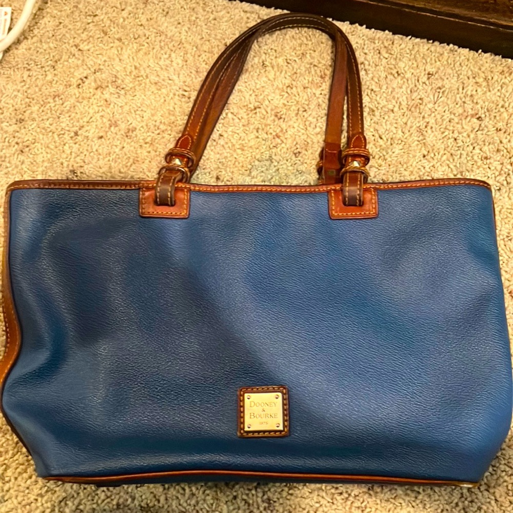 dooney and bourke dark blue purse